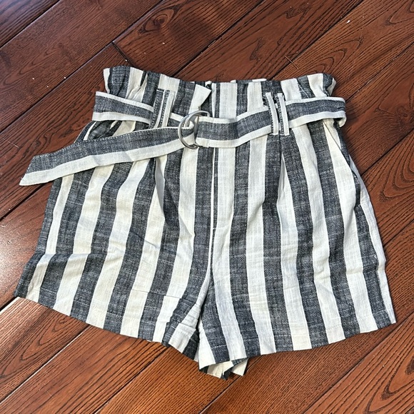 Bershka Pants - Bershka Shorts